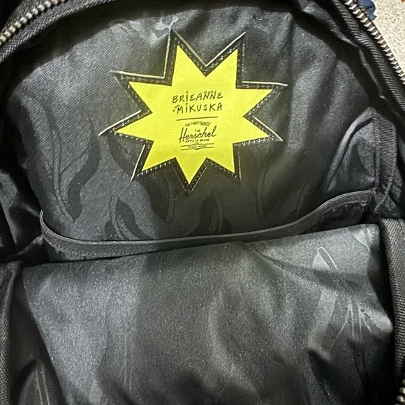 Special Edition Hershel backpack - Picture 3 of 3